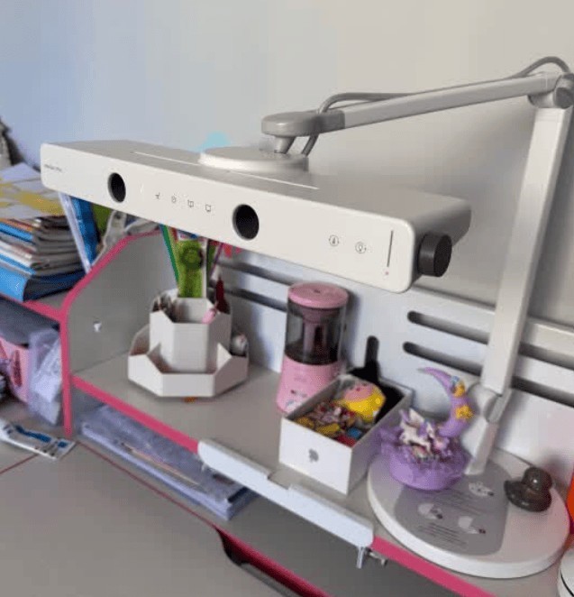 护眼台灯哪种好用又实惠？护眼灯排行榜十强：性能出众，值得入手