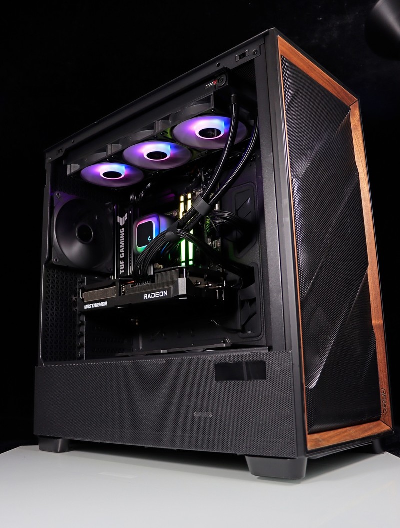 9070 GRE 来啦！2K 分辨率有了全新的性价比选择！