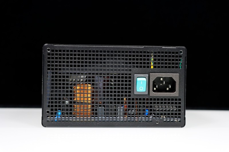 9070 GRE 来啦！2K 分辨率有了全新的性价比选择！