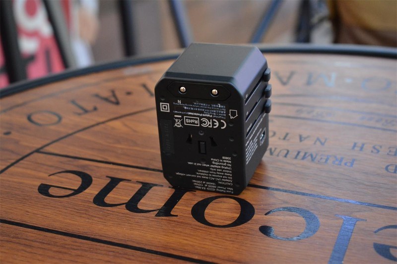 百国通用，威宝氮化镓转换器测评，你的旅行好助手