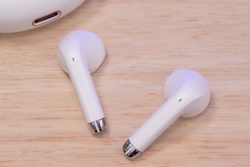 我愿称之为百元内最强，极简主义舒适之选，联想TC3304真无线耳机