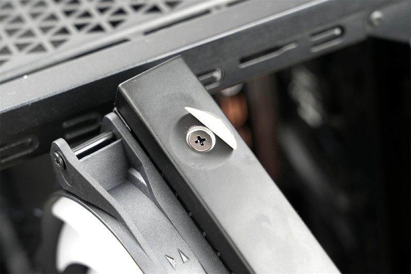 游玩《黑神话悟空》的散热黑科技：Light Loop 360水冷助力性能飞跃