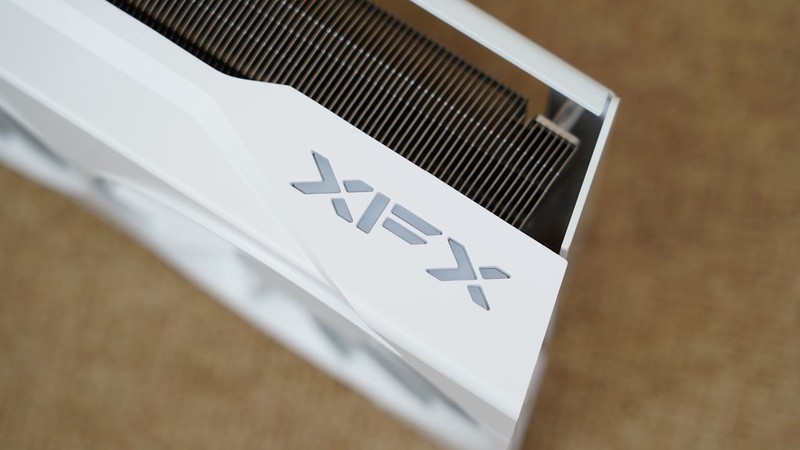 新一代GRE有多能打？AMD RX 9070 GRE首发评测&装机分享