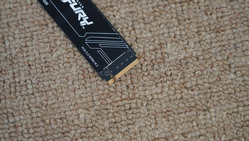 新一代GRE有多能打？AMD RX 9070 GRE首发评测&装机分享