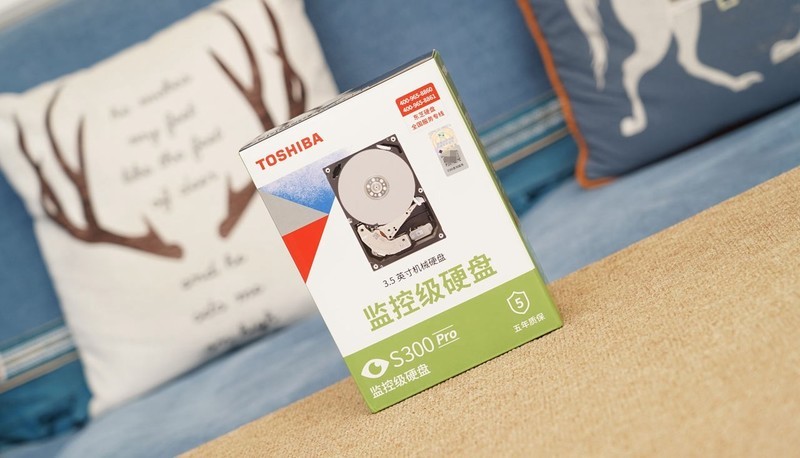 新一代GRE有多能打？AMD RX 9070 GRE首发评测&装机分享