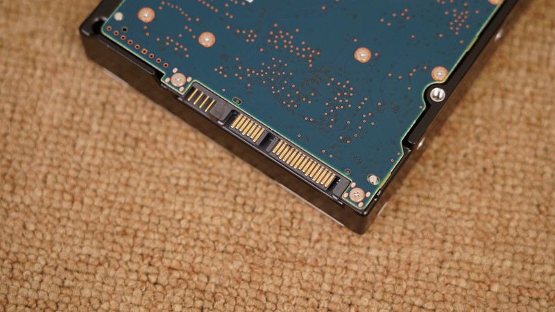 新一代GRE有多能打？AMD RX 9070 GRE首发评测&装机分享