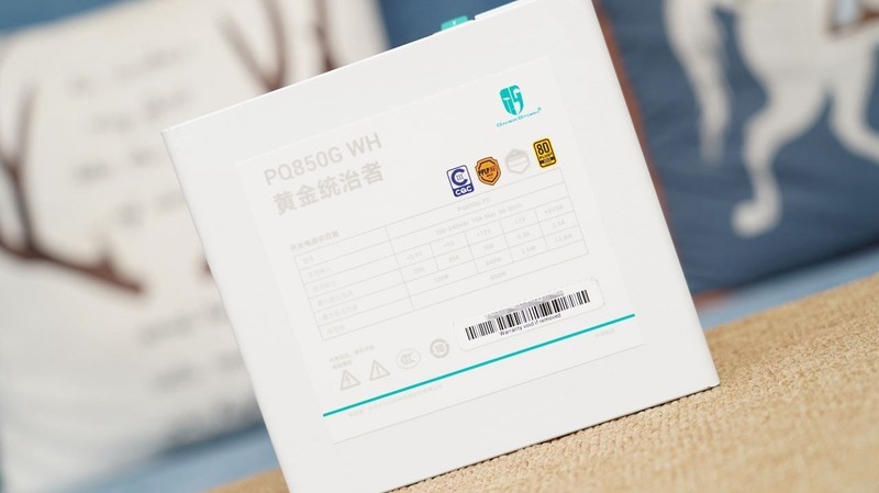 新一代GRE有多能打？AMD RX 9070 GRE首发评测&装机分享