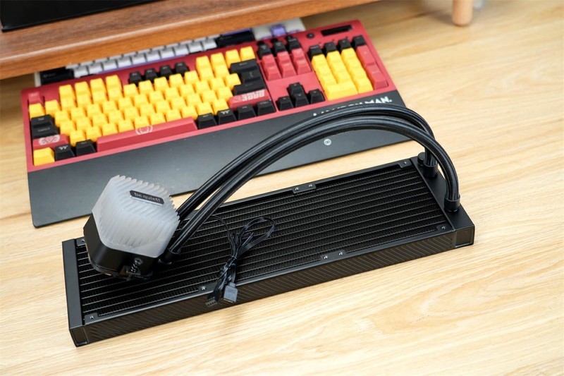 游玩《黑神话悟空》的散热黑科技：Light Loop 360水冷助力性能飞跃