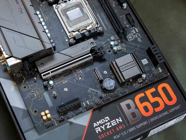 高性价比3A平台推荐，蓝宝石PULSE脉动B650M WIFI主板装机体验