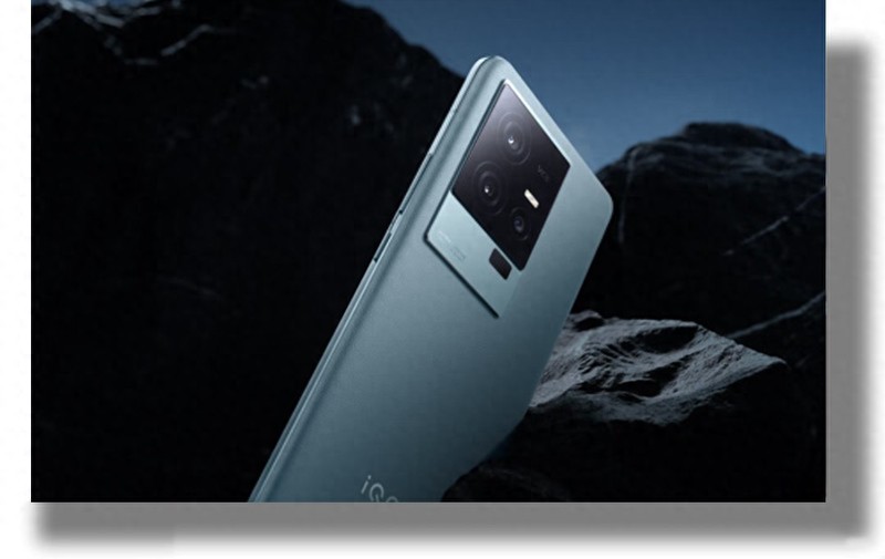 被学姐学妹挑花眼的手机齐上阵，哪款手机更值得买？