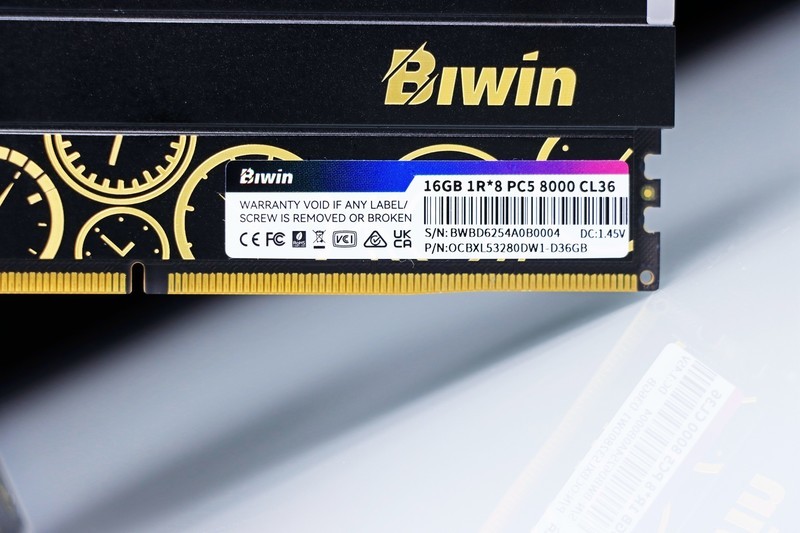 AMD 锐龙 9000 的最佳拍档！佰维 DW100 OC LAB 联名款 DDR5