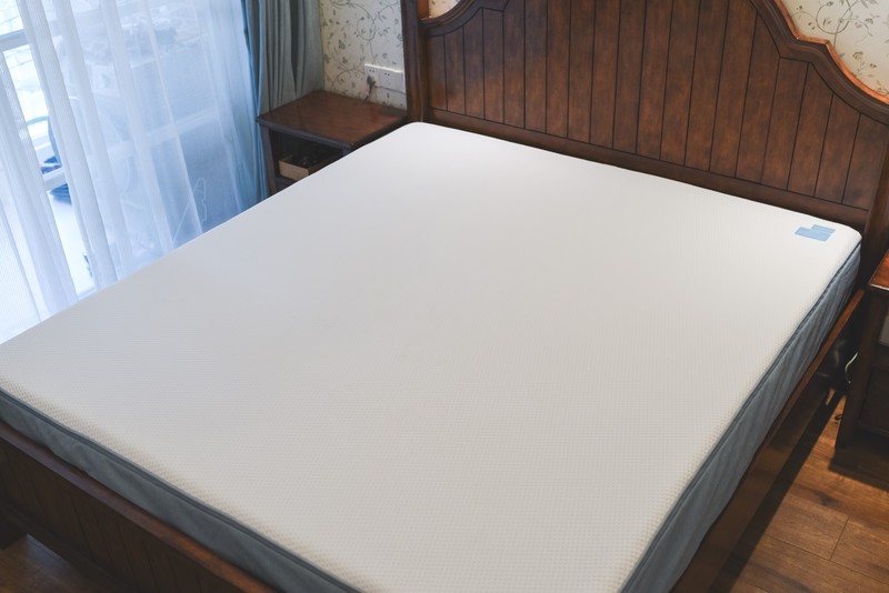 从进门到入睡，处处都有细节，网易严选云舒床垫，究竟值吗？