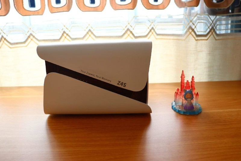 内存极限告急怎么办？入手体验极空间Z4S，实现数据存储自由