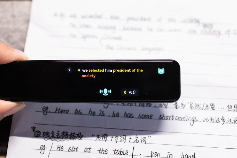 让宝宝爱不释手的专业级学习工具，网易有道词典笔X5