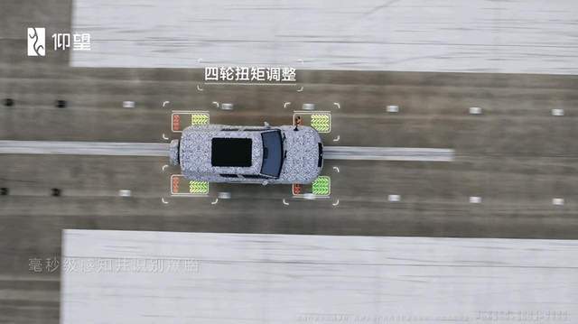 仰望易四方技术很大胆：原地掉头+应急浮水+沙漠冲坡，香喷喷