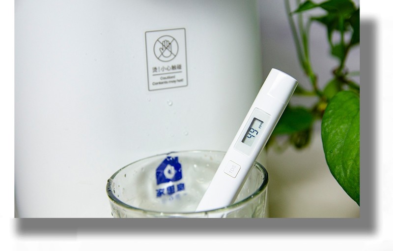 可将12000瓶矿泉水带回家的家里泉矿泉机，让饮用矿泉水不受约束