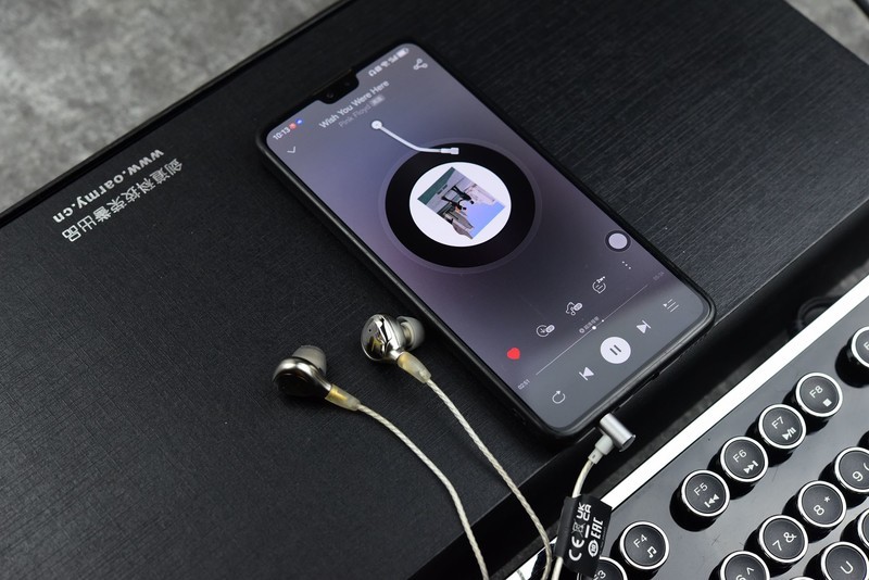 必须要听的动圈旗舰！拜雅谢兰图二代试听分享