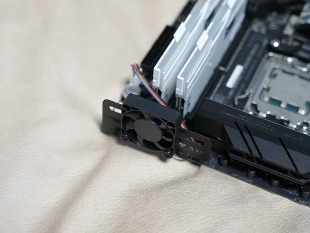 高端玩家必看，内存超到8000+哪些是关键？宏碁掠夺者Hermes新品内存超频实战