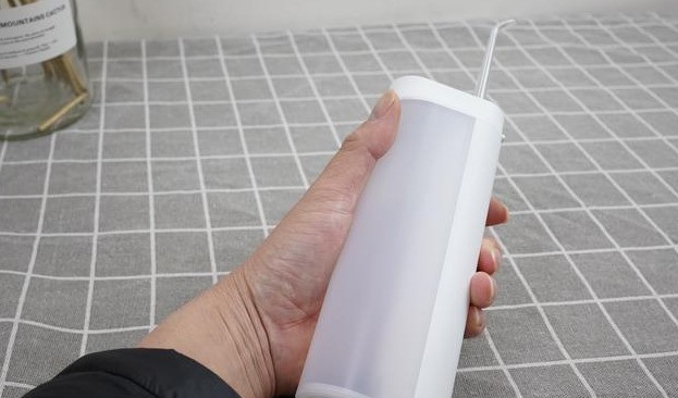 冲牙器有没有副作用？三大槽点风险不要中招！