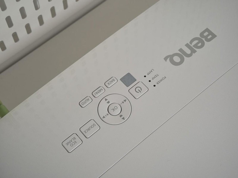 会议室选电视机还是投影仪？看完就懂了！