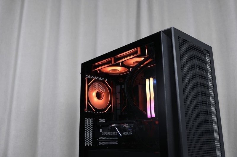 散热强劲，性价比侧透Type-C机箱，先马 平头哥M9上手体验