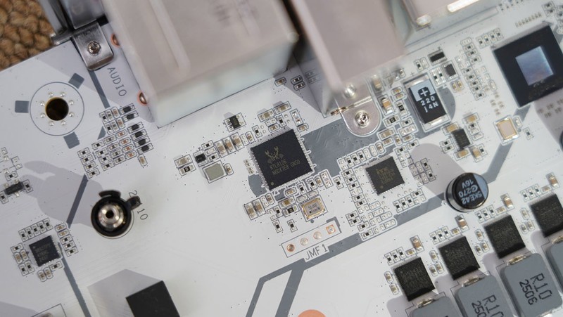 全电竞配置助力9950X3D飞，七彩虹 CVN X870 方舟体验分享