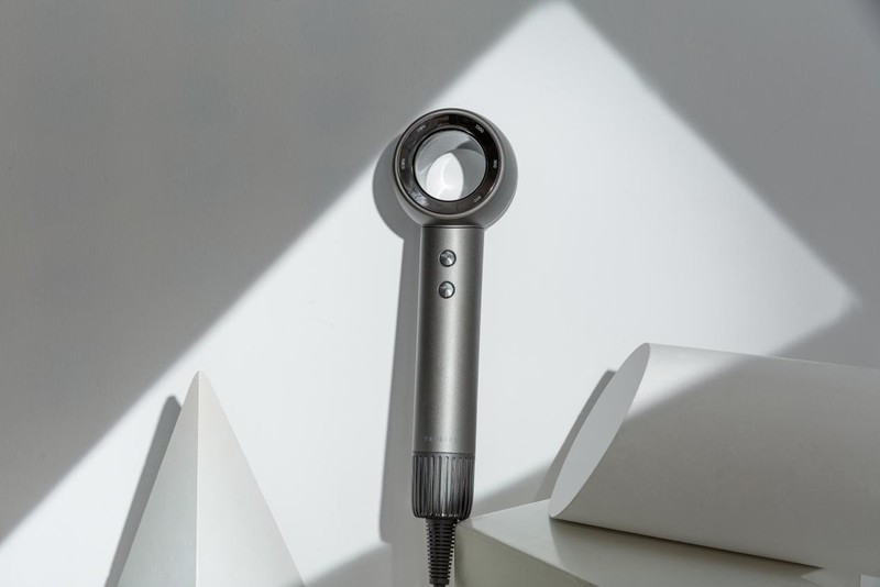 高速吹风机哪个牌子好？助你摆脱伤发烦恼，免交智商税