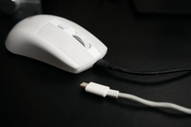 仅重81g的高性能三模鼠，冰豹Burst Pro Air无线鼠标上手体验