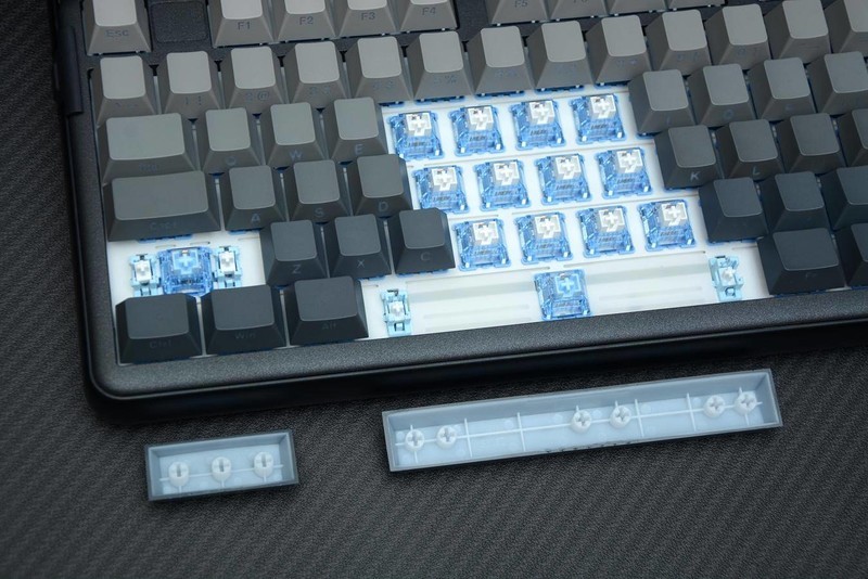 无线三模、侧透渐变、天空轴V3加持，达尔优A98专业版白烟青开箱