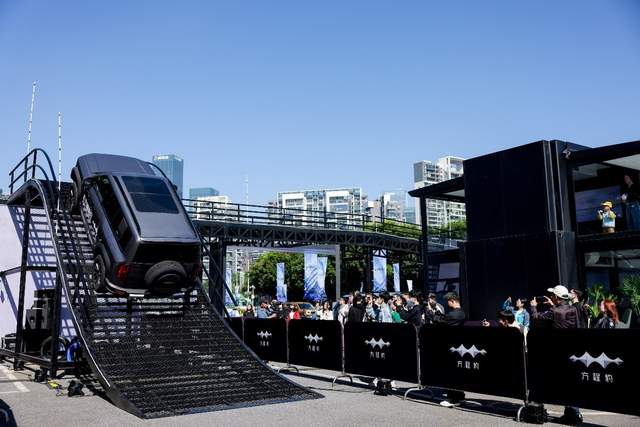 超级混动硬派SUV——豹5！今天，试乘之后，真的让我大为赞叹