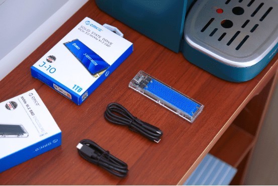 移动硬盘新DIY，1TB这样组大家觉得如何？