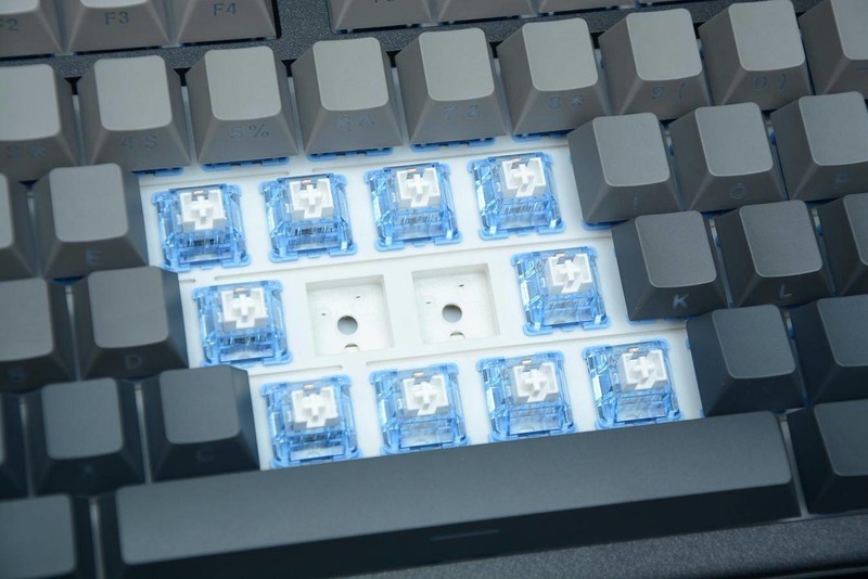 无线三模、侧透渐变、天空轴V3加持，达尔优A98专业版白烟青开箱