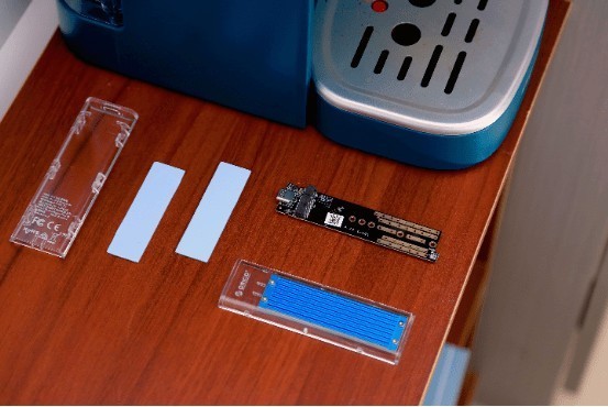 移动硬盘新DIY，1TB这样组大家觉得如何？