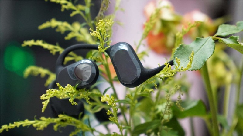 液态硅胶不入耳！SOUNDPEATS RunFree气传导耳机实测：运动好选择