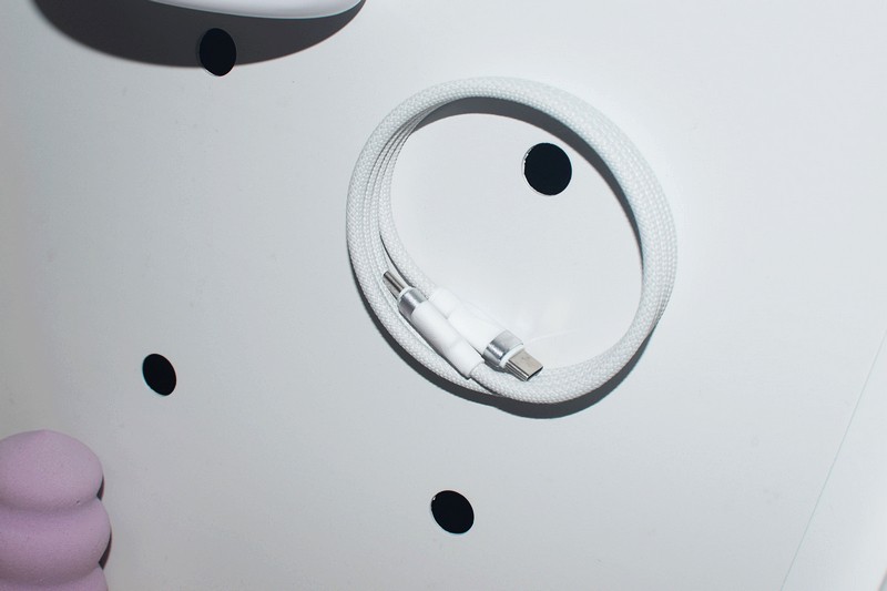 西圣K1磁吸充电数据线：创造更高效、整洁的充电体验