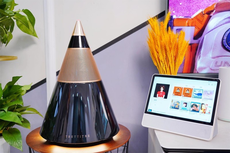 钢琴烤漆工艺？和逸轩一起来看看这个TTT三分频HiFi蓝牙音箱