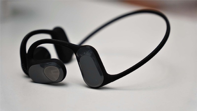 液态硅胶不入耳！SOUNDPEATS RunFree气传导耳机实测：运动好选择