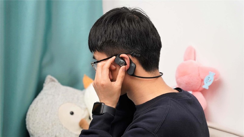 液态硅胶不入耳！SOUNDPEATS RunFree气传导耳机实测：运动好选择