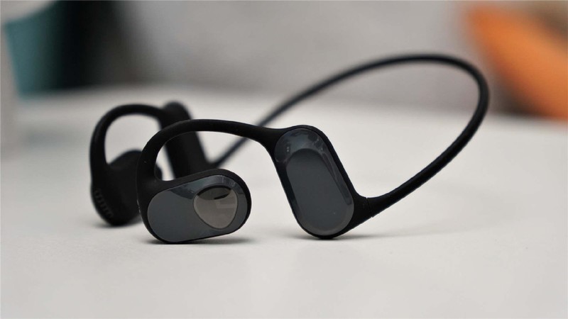 液态硅胶不入耳！SOUNDPEATS RunFree气传导耳机实测：运动好选择