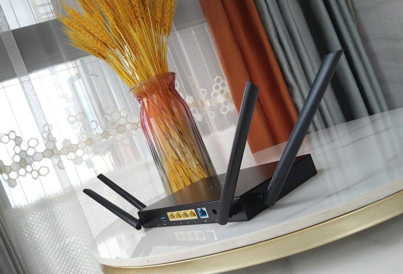 千兆宽带选蒲公英X5路由器，智能组网、私有云全搞定