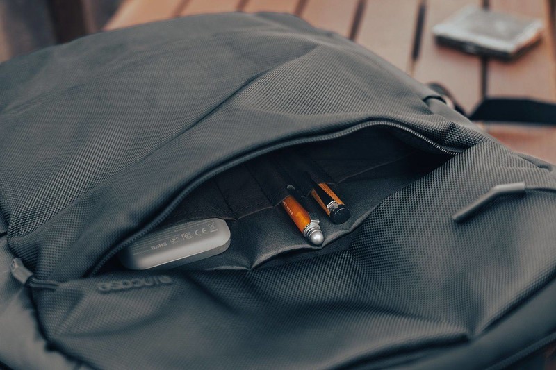 贵有贵的道理，INCASE City系列双肩包是真能装，结实耐造又轻便