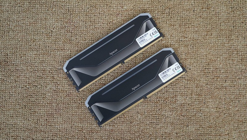 高频内存能否弥补Ultra短板？宇瞻 NOX RGB DDR5 8000体验分享