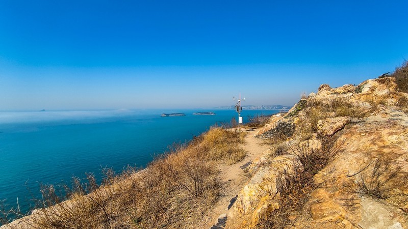大 连 的 海 ------ 燕 窝 岭