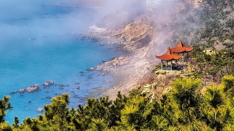 大 连 的 海 ------ 燕 窝 岭