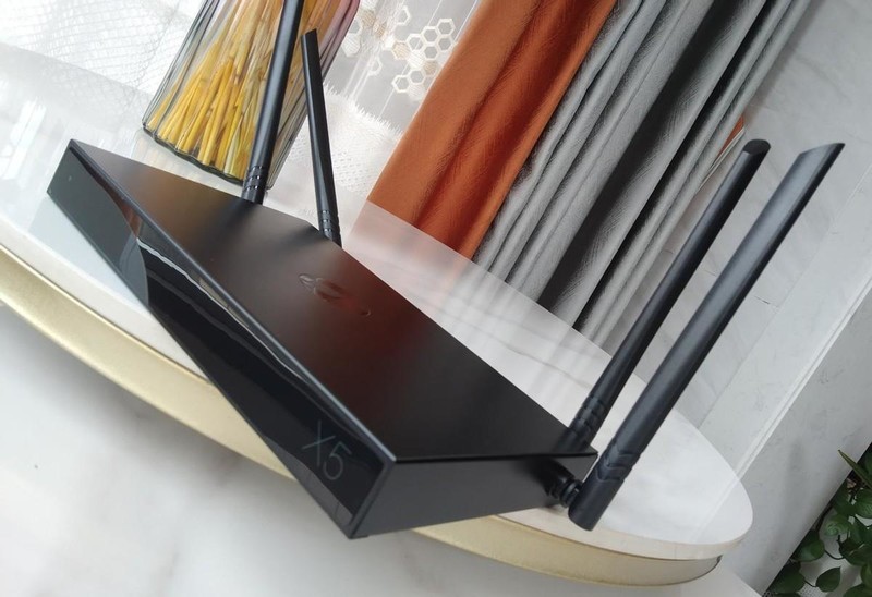 千兆宽带选蒲公英X5路由器，智能组网、私有云全搞定