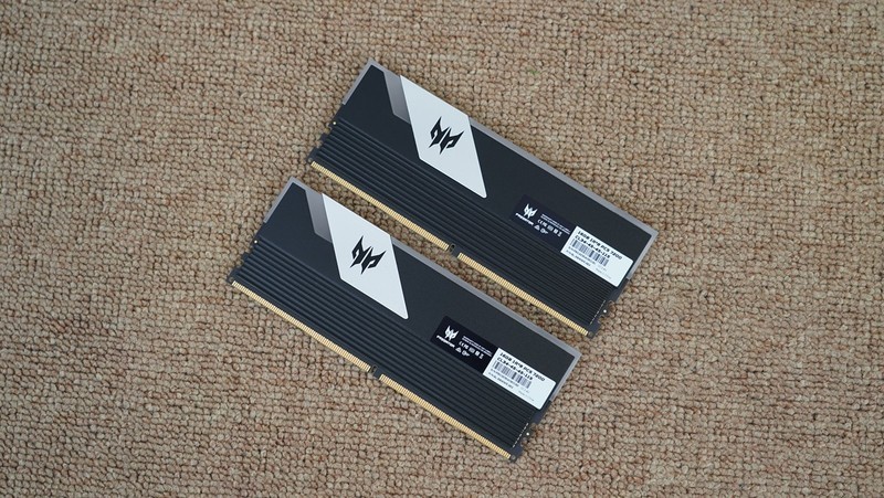 新年装台不一样的新机，14900K+RTX4080S打造的高端海景房主机分享