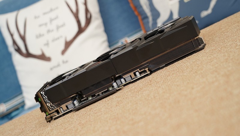 新年装台不一样的新机，14900K+RTX4080S打造的高端海景房主机分享