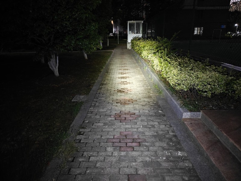 好用不贵还好玩，米家新品手电筒上架，这颜值给我一个不买的理由