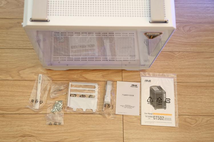 ROG平替！整一套TUF电竞特工全家桶：TUF GT502弹药库、TUF 850W电源、侠光TF120 ARGB