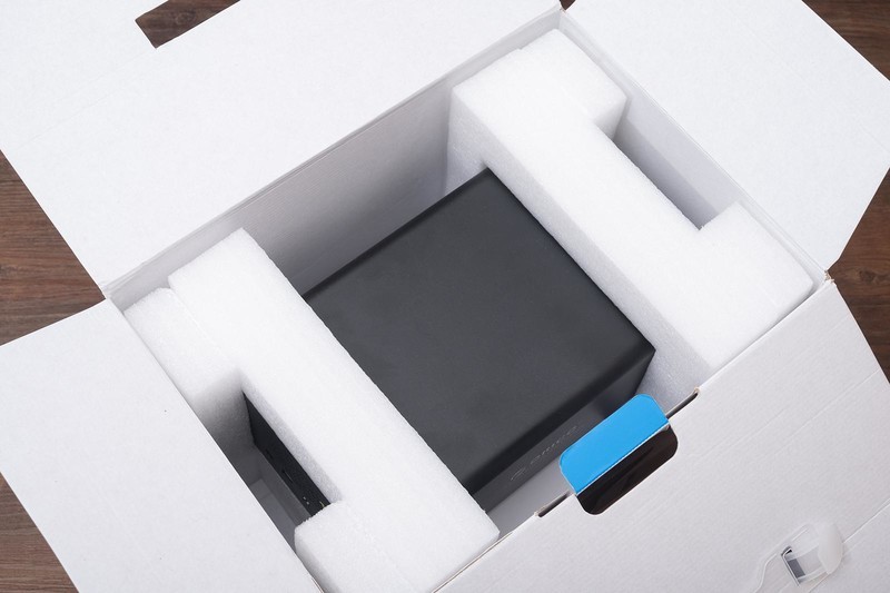 数据安全最重要，个人备份怎么选，市售五款RAID磁盘阵列横向评测